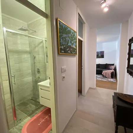 Apartamento Ruby - Prostrano, Parking, Blizu Centra Sarajevo