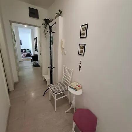 Ruby - Prostrano, Parking, Blizu Centra * Sarajevo
