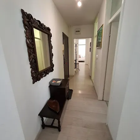 Apartamento Ruby - Prostrano, Parking, Blizu Centra